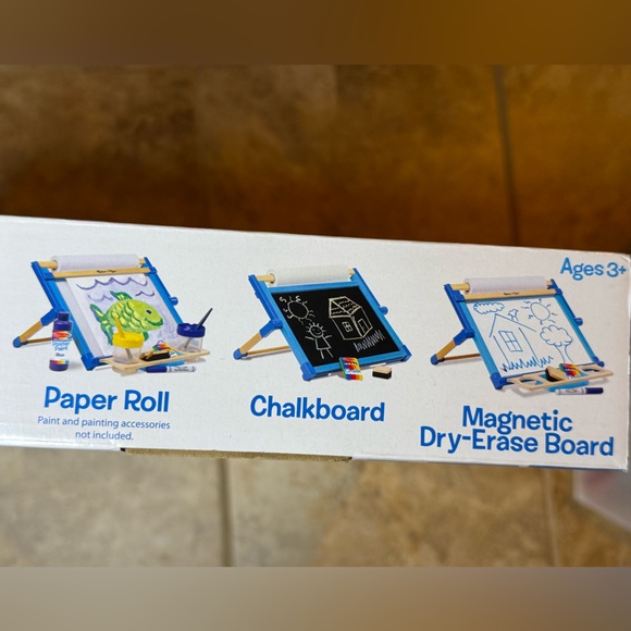 NIB Melissa & Doug Tabletop Easel for ages 3+ - Picture 3 of 6